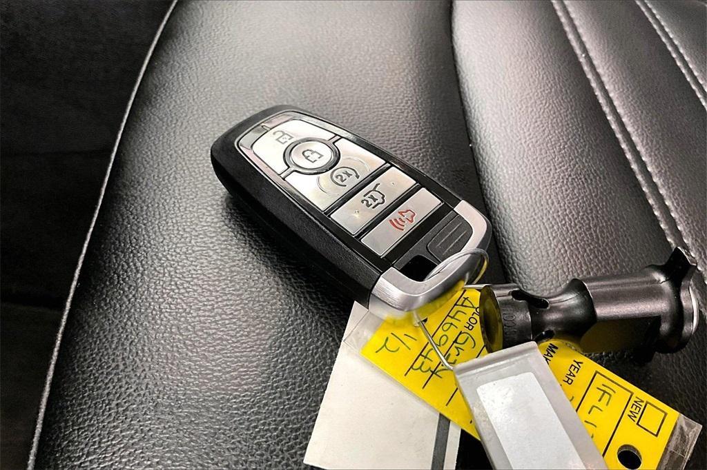 used 2022 Ford Edge car, priced at $18,432