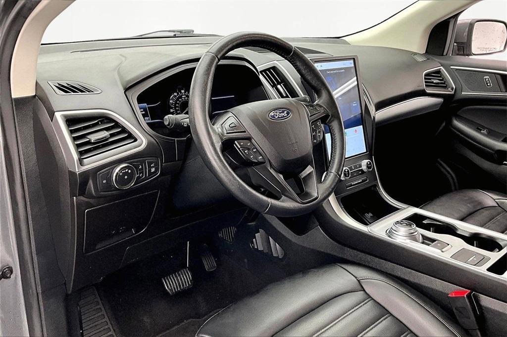 used 2022 Ford Edge car, priced at $18,432