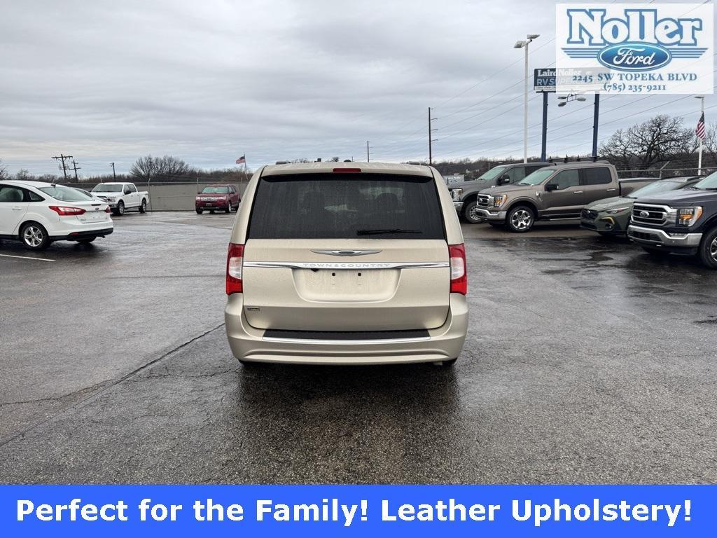 used 2013 Chrysler Town & Country car, priced at $5,999