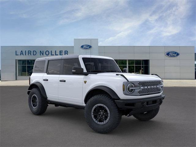 new 2024 Ford Bronco car, priced at $60,213