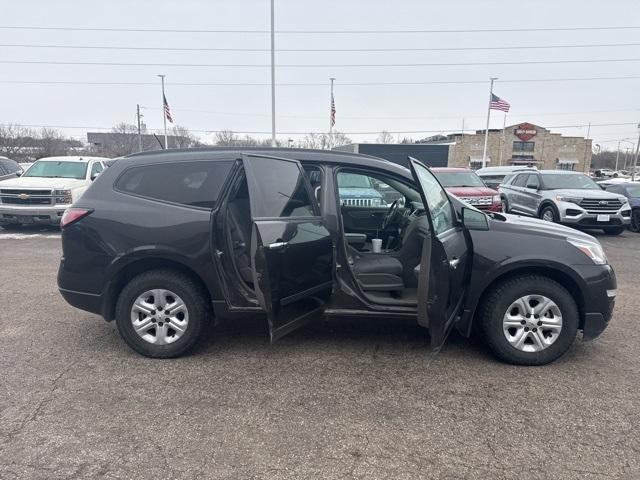 used 2017 Chevrolet Traverse car, priced at $13,331