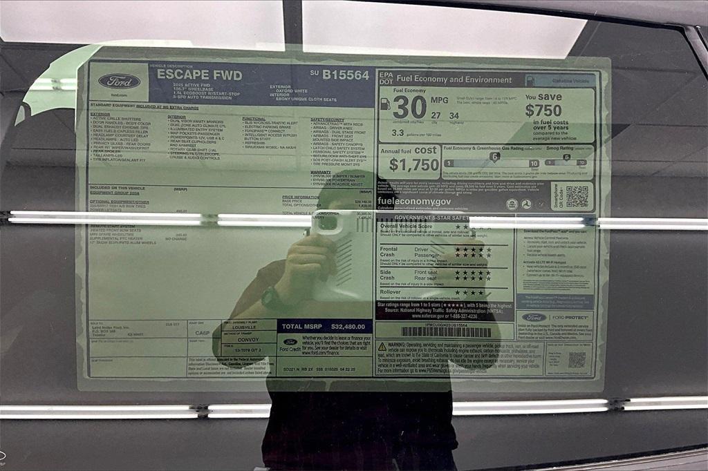 new 2025 Ford Escape car, priced at $25,984