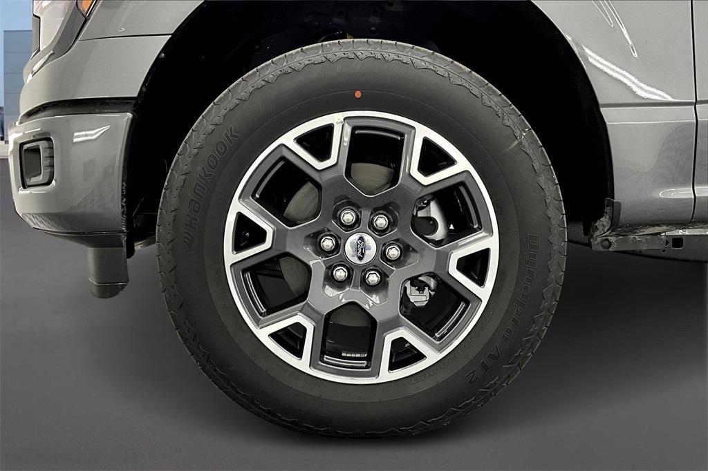 new 2025 Ford F-150 car, priced at $47,978