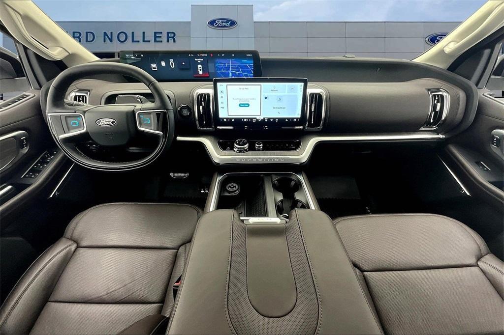 new 2025 Ford Expedition Max car, priced at $94,190