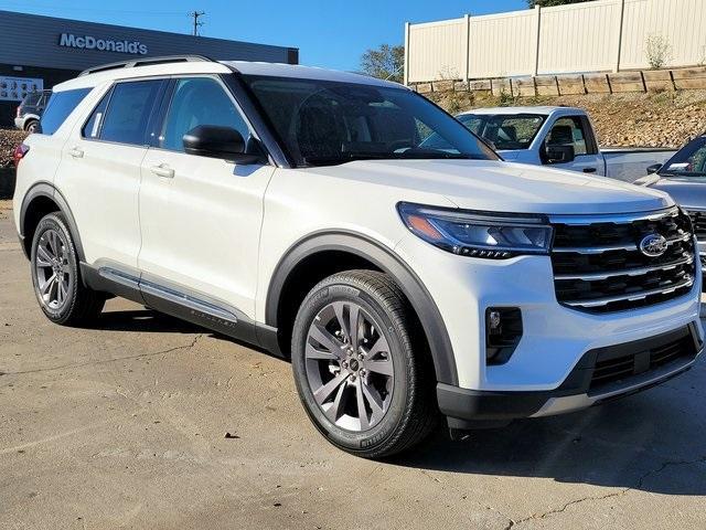 new 2025 Ford Explorer car, priced at $45,973