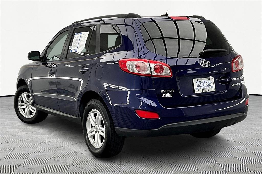 used 2010 Hyundai Santa Fe car, priced at $6,000