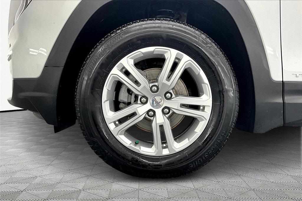 used 2022 GMC Terrain car, priced at $23,118