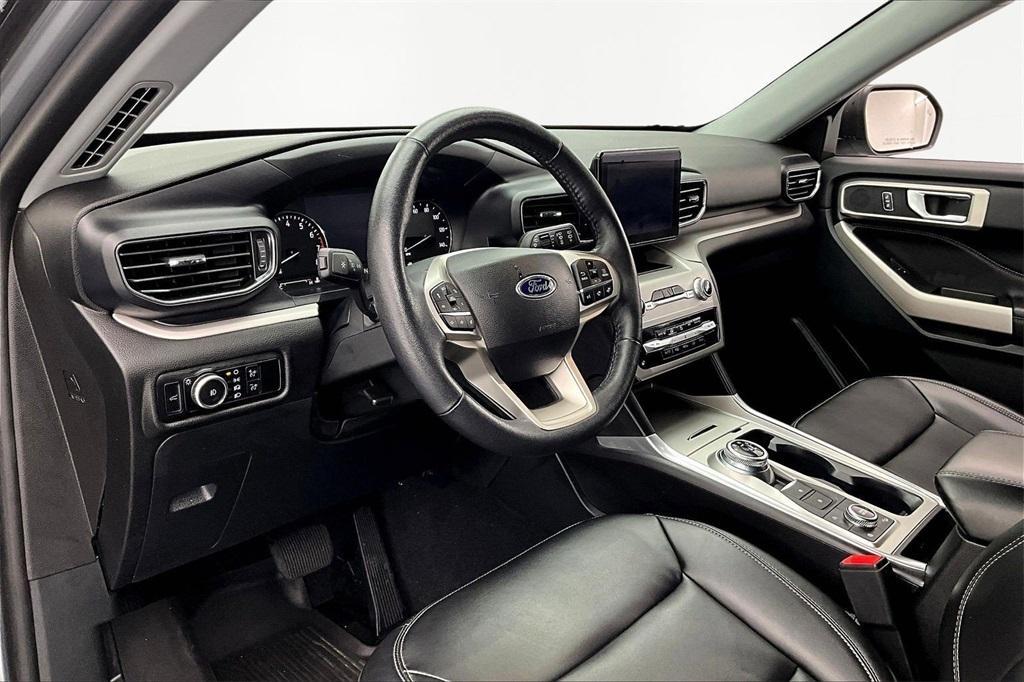 used 2024 Ford Explorer car, priced at $35,399