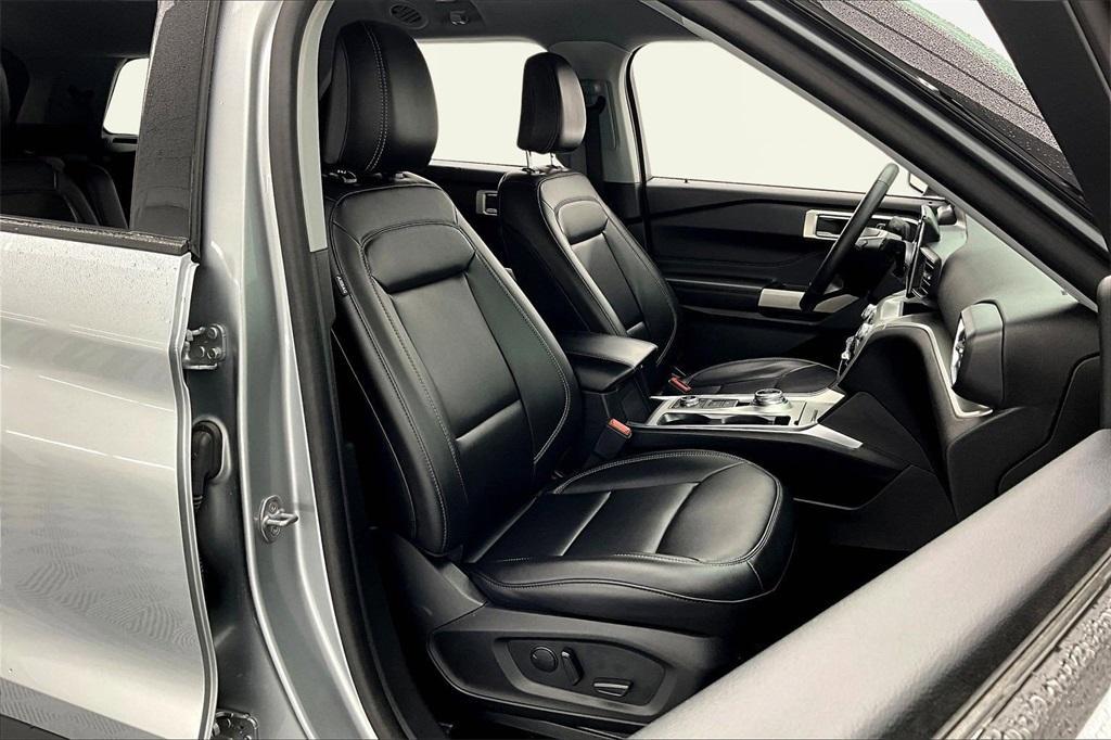 used 2024 Ford Explorer car, priced at $35,399