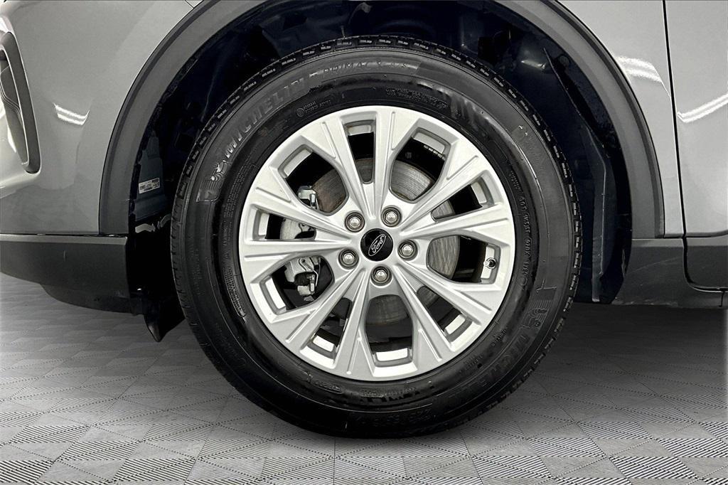 used 2024 Ford Escape car, priced at $20,700