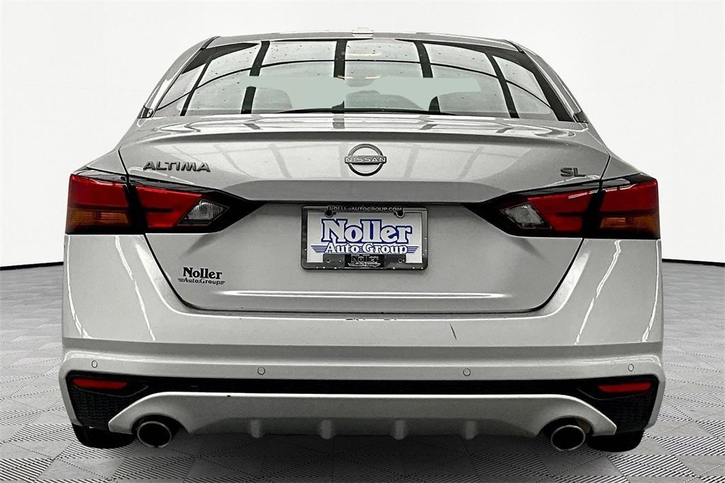 used 2023 Nissan Altima car, priced at $22,300