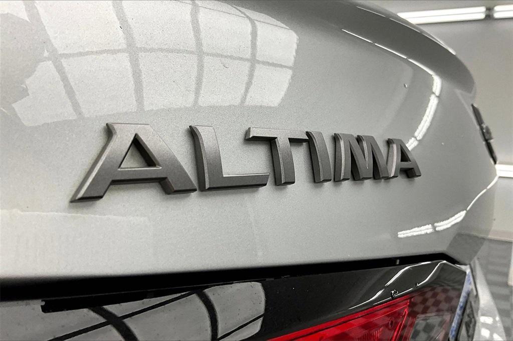 used 2023 Nissan Altima car, priced at $22,300