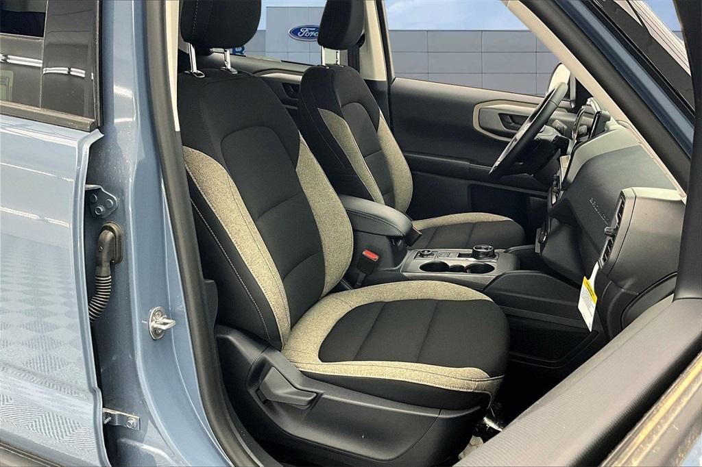 new 2025 Ford Bronco Sport car, priced at $31,090