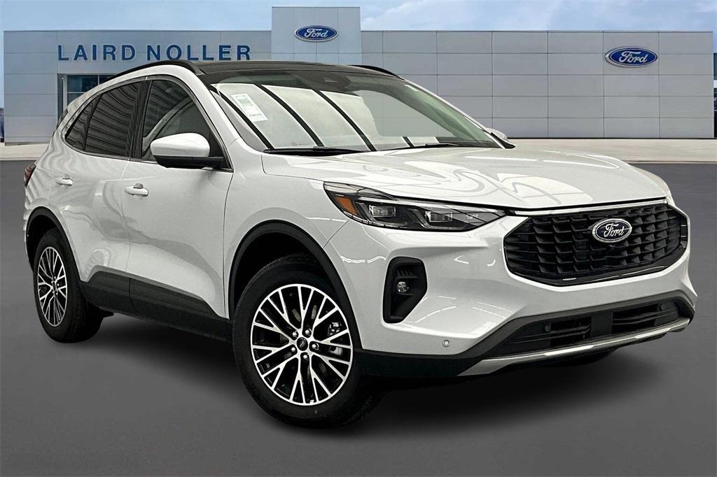new 2025 Ford Escape car, priced at $45,585