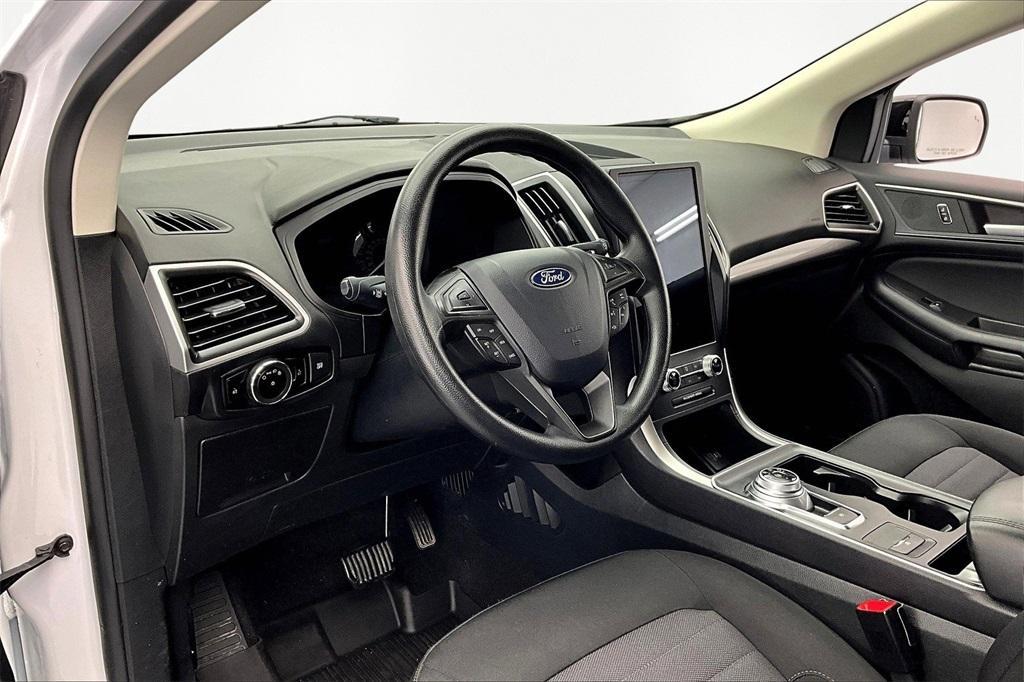 used 2024 Ford Edge car, priced at $27,759