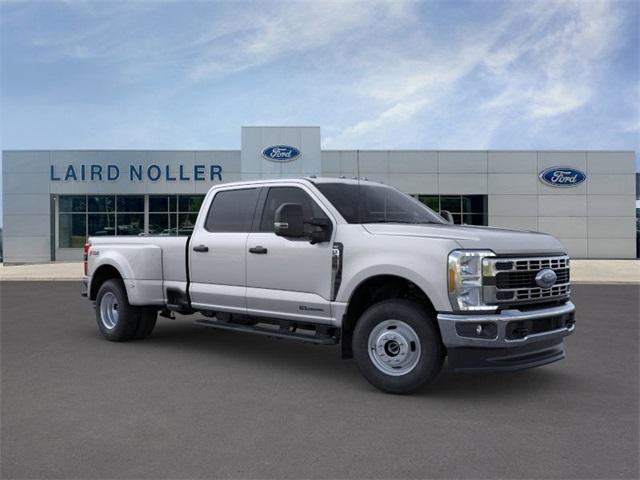 new 2024 Ford F-350 car, priced at $68,195