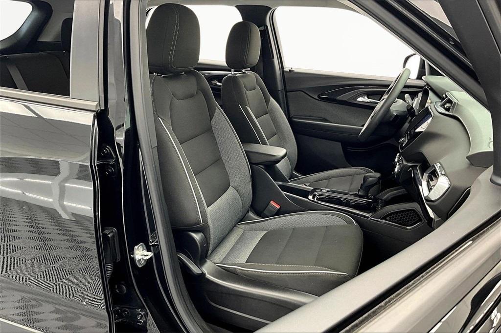 used 2021 Chevrolet TrailBlazer car, priced at $17,400