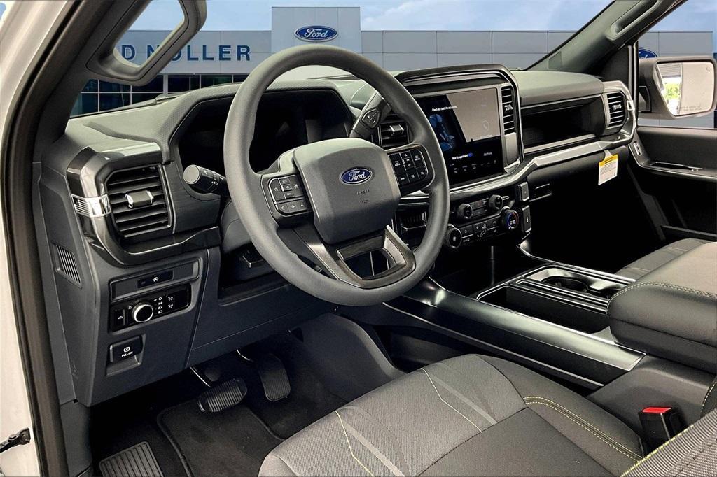 new 2025 Ford F-150 car, priced at $43,128