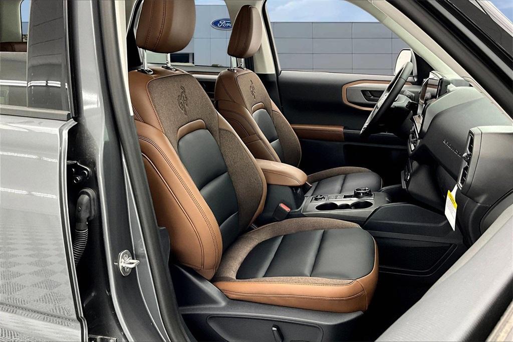 new 2025 Ford Bronco Sport car, priced at $33,317