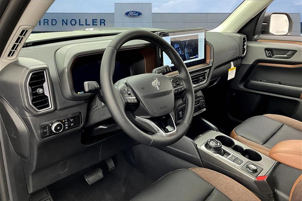 new 2025 Ford Bronco Sport car, priced at $33,317