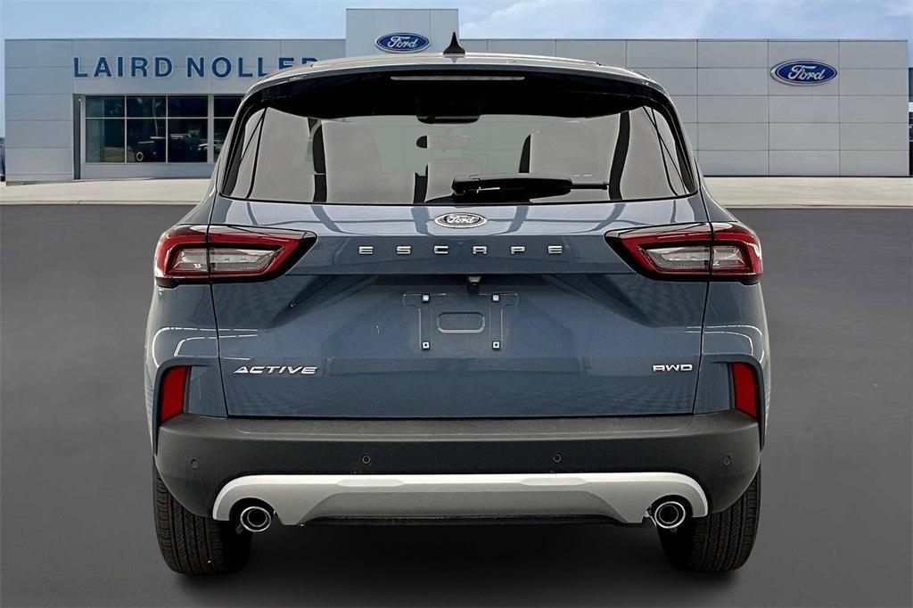 new 2025 Ford Escape car, priced at $29,501