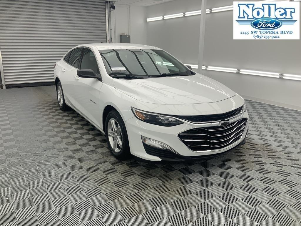 used 2023 Chevrolet Malibu car, priced at $20,902