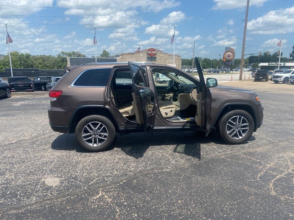 used 2021 Jeep Grand Cherokee car, priced at $26,500