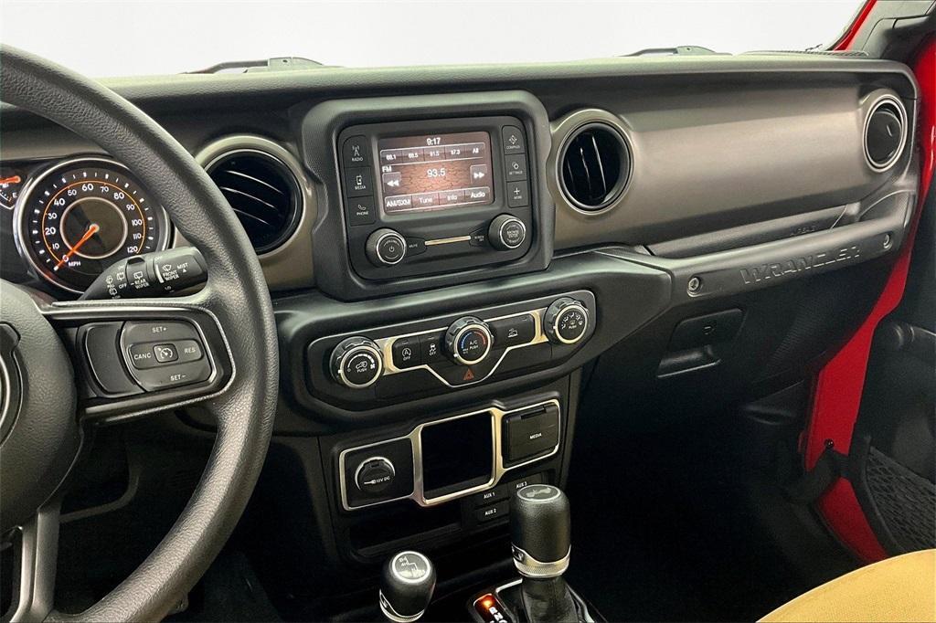 used 2021 Jeep Wrangler Unlimited car, priced at $31,300