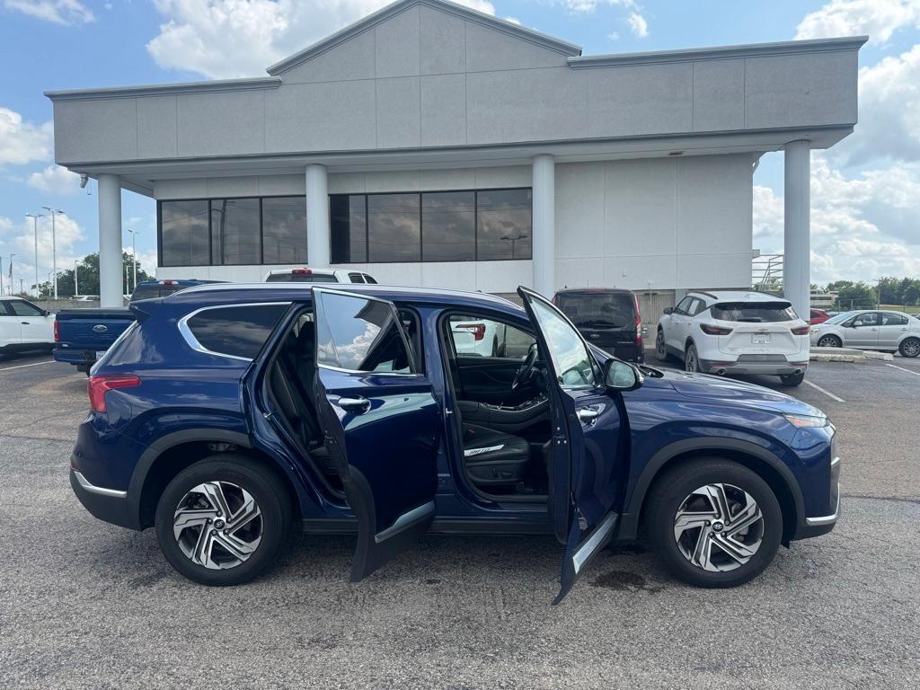 used 2022 Hyundai Santa Fe car, priced at $24,000