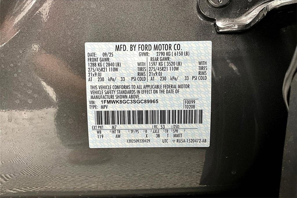 new 2025 Ford Explorer car, priced at $58,606