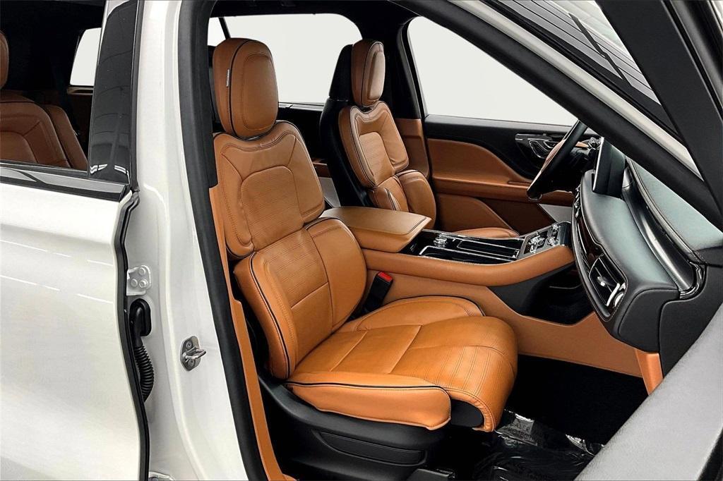 used 2023 Lincoln Aviator car, priced at $58,600