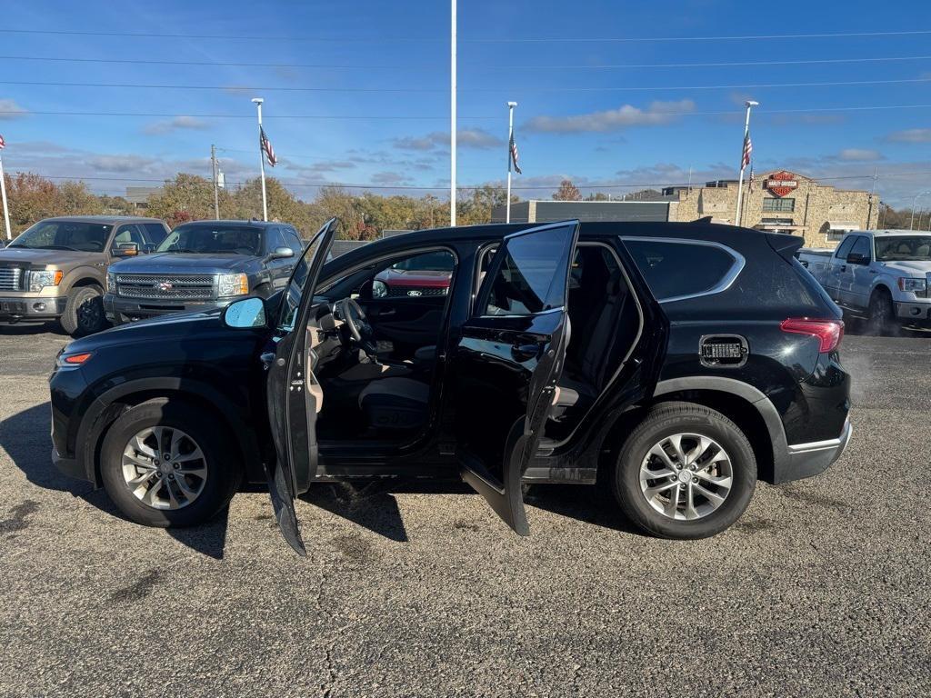 used 2020 Hyundai Santa Fe car, priced at $20,325