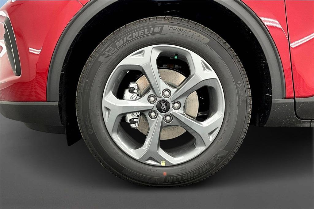 new 2025 Ford Escape car, priced at $35,085