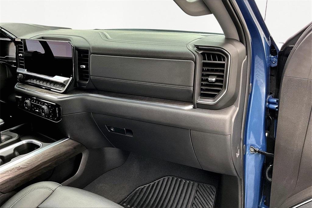 used 2024 Chevrolet Silverado 1500 car, priced at $46,000