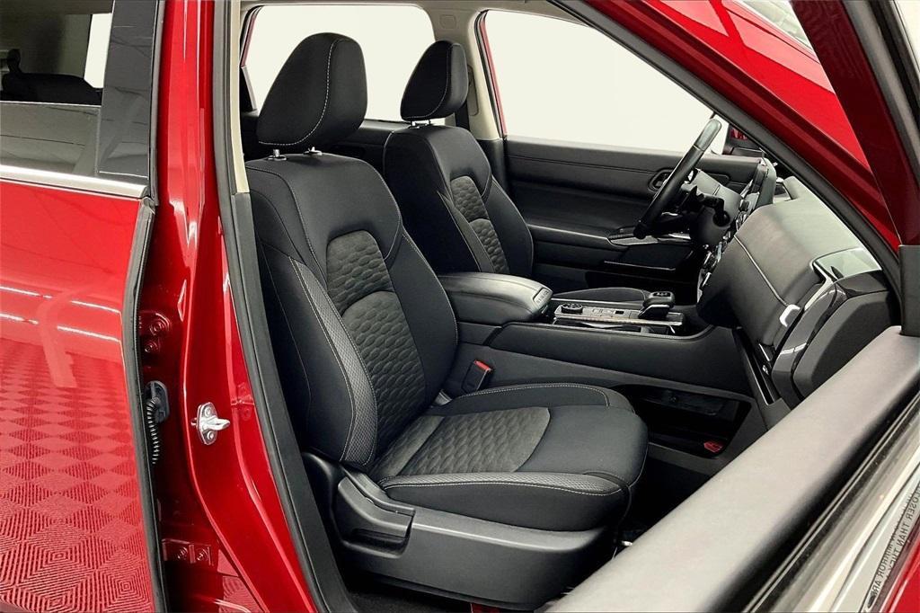 used 2023 Nissan Pathfinder car, priced at $31,000