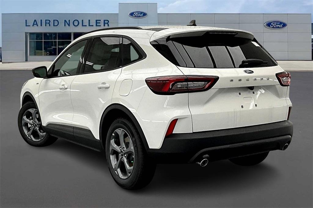 new 2025 Ford Escape car, priced at $29,295