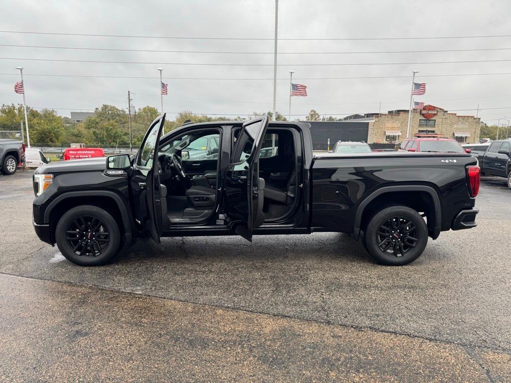 used 2022 GMC Sierra 1500 Limited car, priced at $38,500