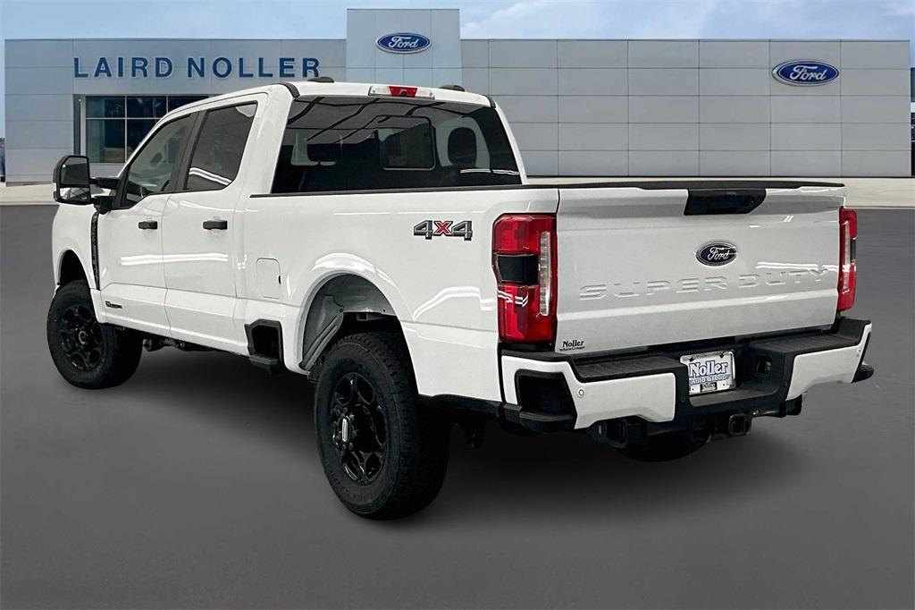 new 2025 Ford F-250 car, priced at $63,070