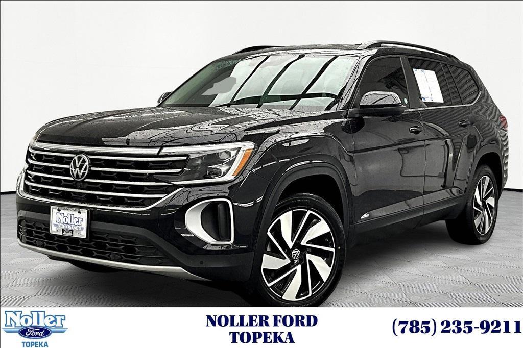 used 2024 Volkswagen Atlas car, priced at $31,900