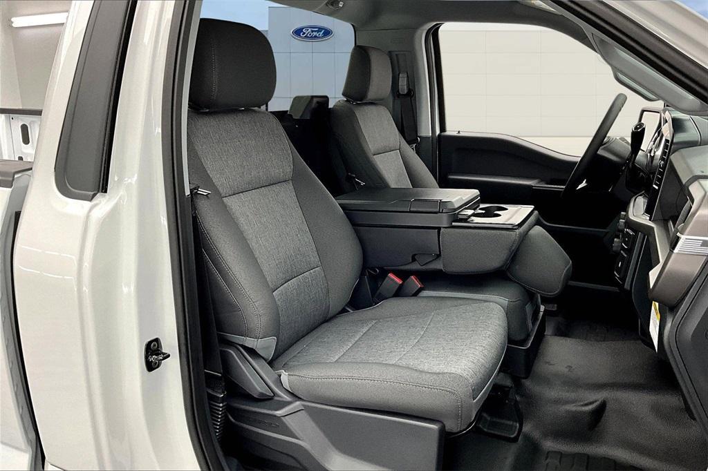 new 2025 Ford F-150 car, priced at $44,513