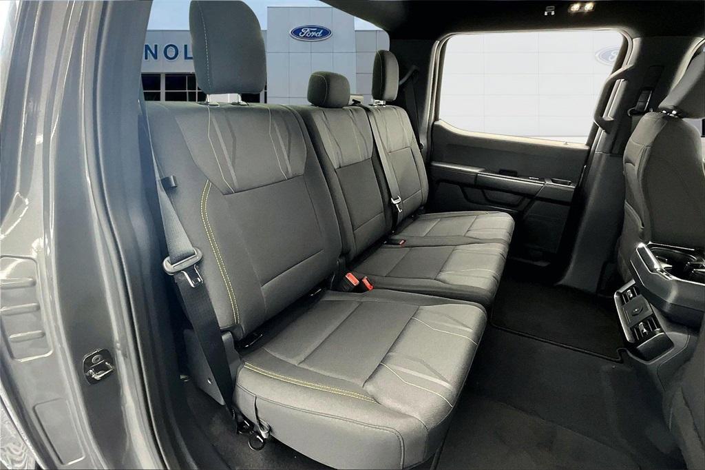 new 2025 Ford F-150 car, priced at $43,294
