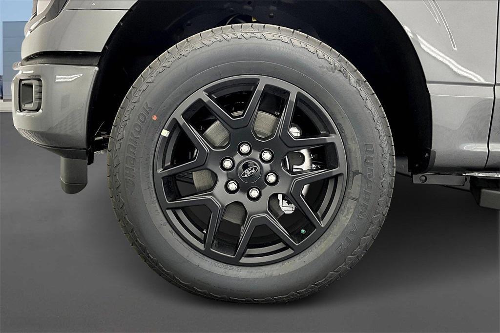new 2025 Ford F-150 car, priced at $43,294