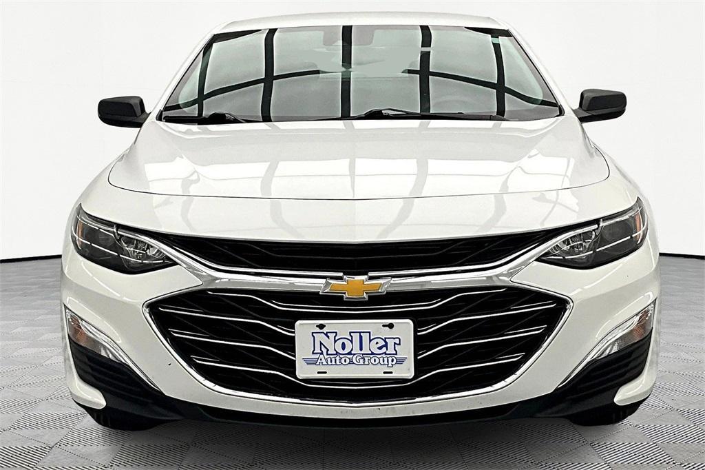used 2023 Chevrolet Malibu car, priced at $18,874