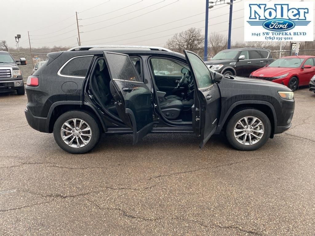 used 2021 Jeep Cherokee car, priced at $23,787