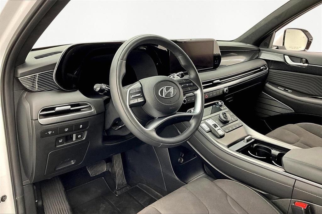 used 2024 Hyundai Palisade car, priced at $43,400