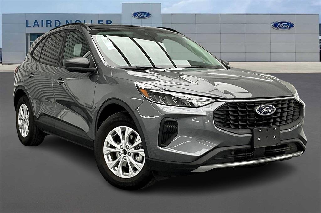 new 2025 Ford Escape car, priced at $26,087