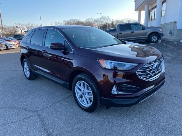 used 2022 Ford Edge car, priced at $28,499