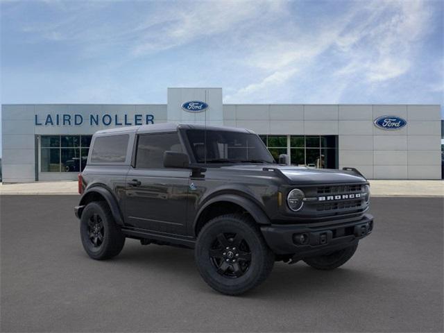 new 2024 Ford Bronco car, priced at $44,385