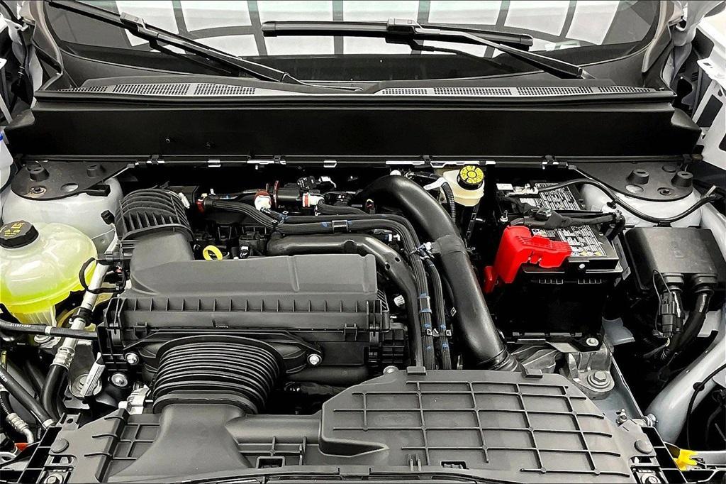 new 2025 Ford Maverick car, priced at $29,293