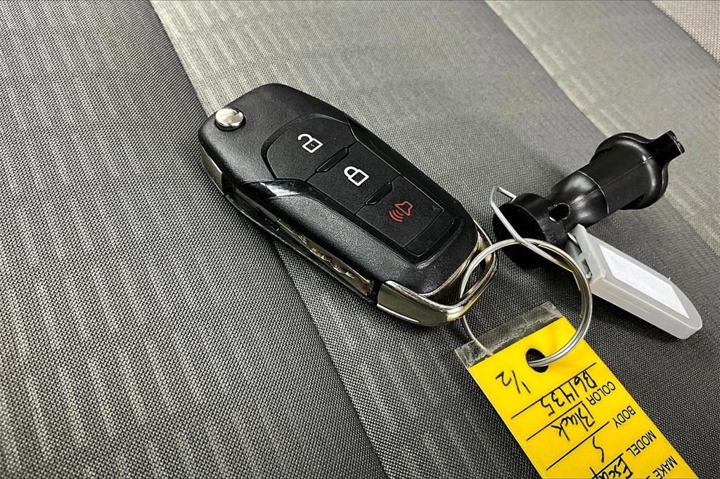 used 2022 Ford Escape car, priced at $19,000